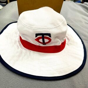 2022 Minnesota Twins Giveaway 7/01/22 Bucket HAT Cap One Size Fort Myers Island